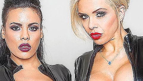 Horny porn babe is fucked on a wild vr threesome 3⃝