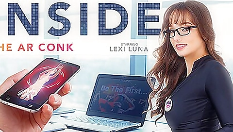 Lexi Luna gets her pussy fucked in the vr porn scene