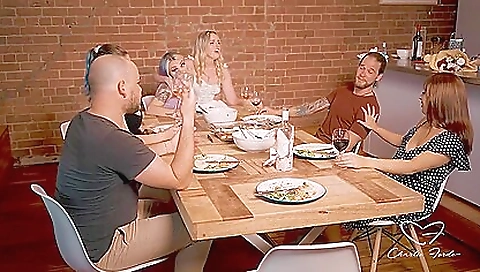 Horny babe with a huge booty is getting double penetrated