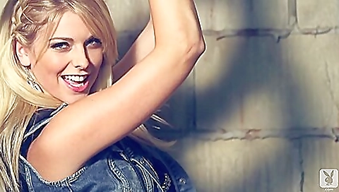 Sexy blonde with small tits enjoys her own sex in stockings