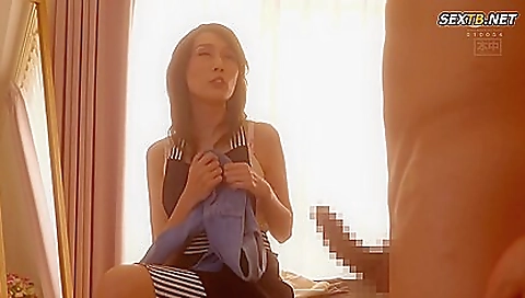 Japanese porn star in 1998 video shows her stepmom
