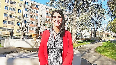 Brunette girl is going to be the best princess of this threesome