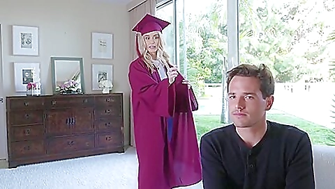 Hot redhead and blonde are having threesome on camera