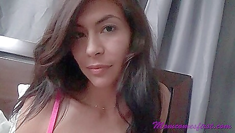 Brunette milf in a large booty fucking in the POV video