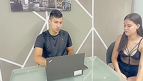 Big natural boobs gets fucked in this hardcore porn clip