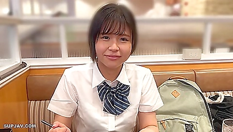 Amateur asian stepsister gets fucked by stepfather