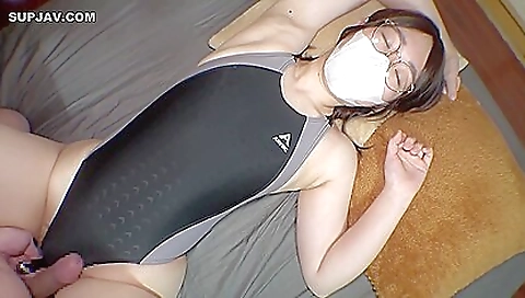 Japanese brunette in a short skirt gets creampie in a casting