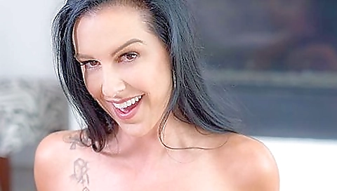 Texas patty 18+ in sexy lingerie fucked in vr porn